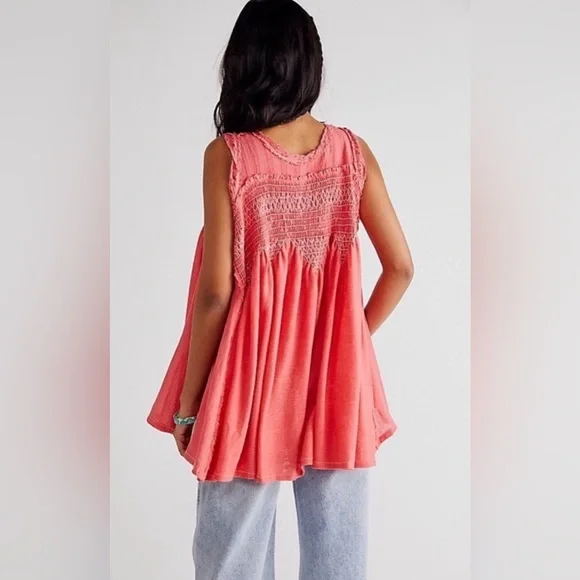 Free People Sea Breeze Tunic Top Blouse in Electropop Pink - Picture 3 of 6